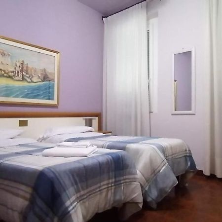 Hotel Saint Lorenz Reggio Emilia Exterior photo